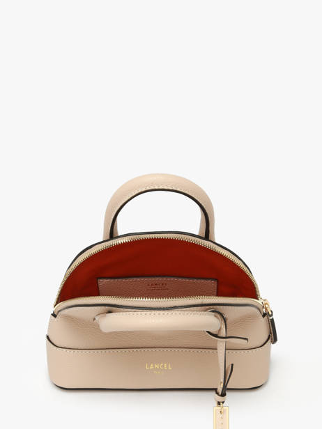 Sac Bandoulière Belleville Cuir Lancel Beige belleville A13735 vue secondaire 3